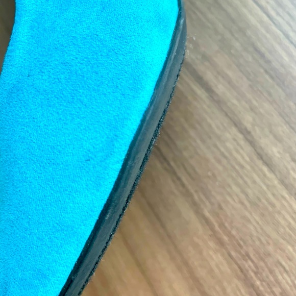 HOST PICK - 4" Blue Suede Stilettos by Guess. Size 7. Excellent Condition - Picture 10 of 14
